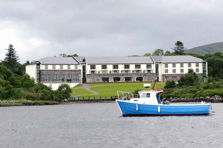 Golden'S Cove Apartments At Sneem Hotel 외부 사진